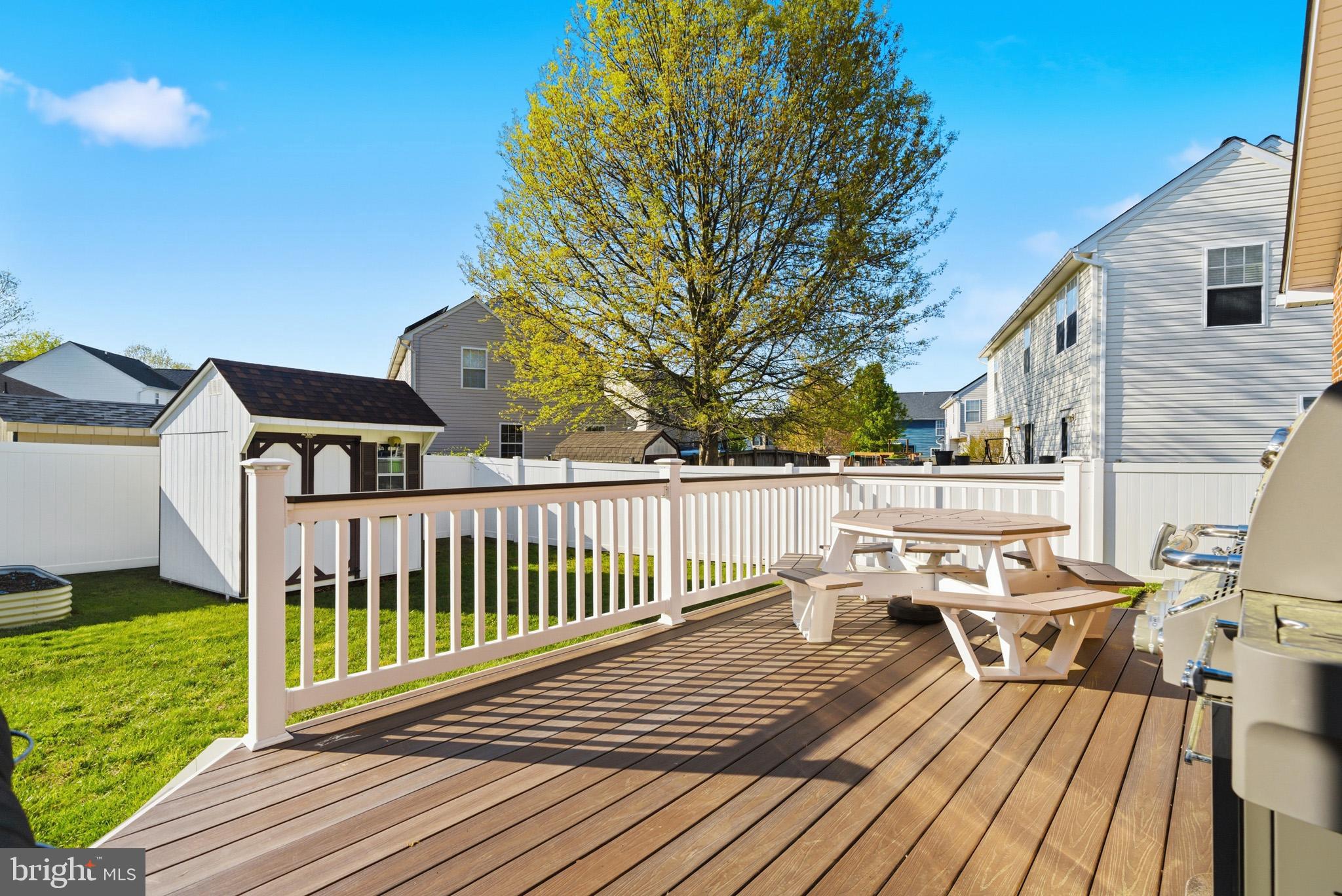 ROLLING MEADOWS - Residential