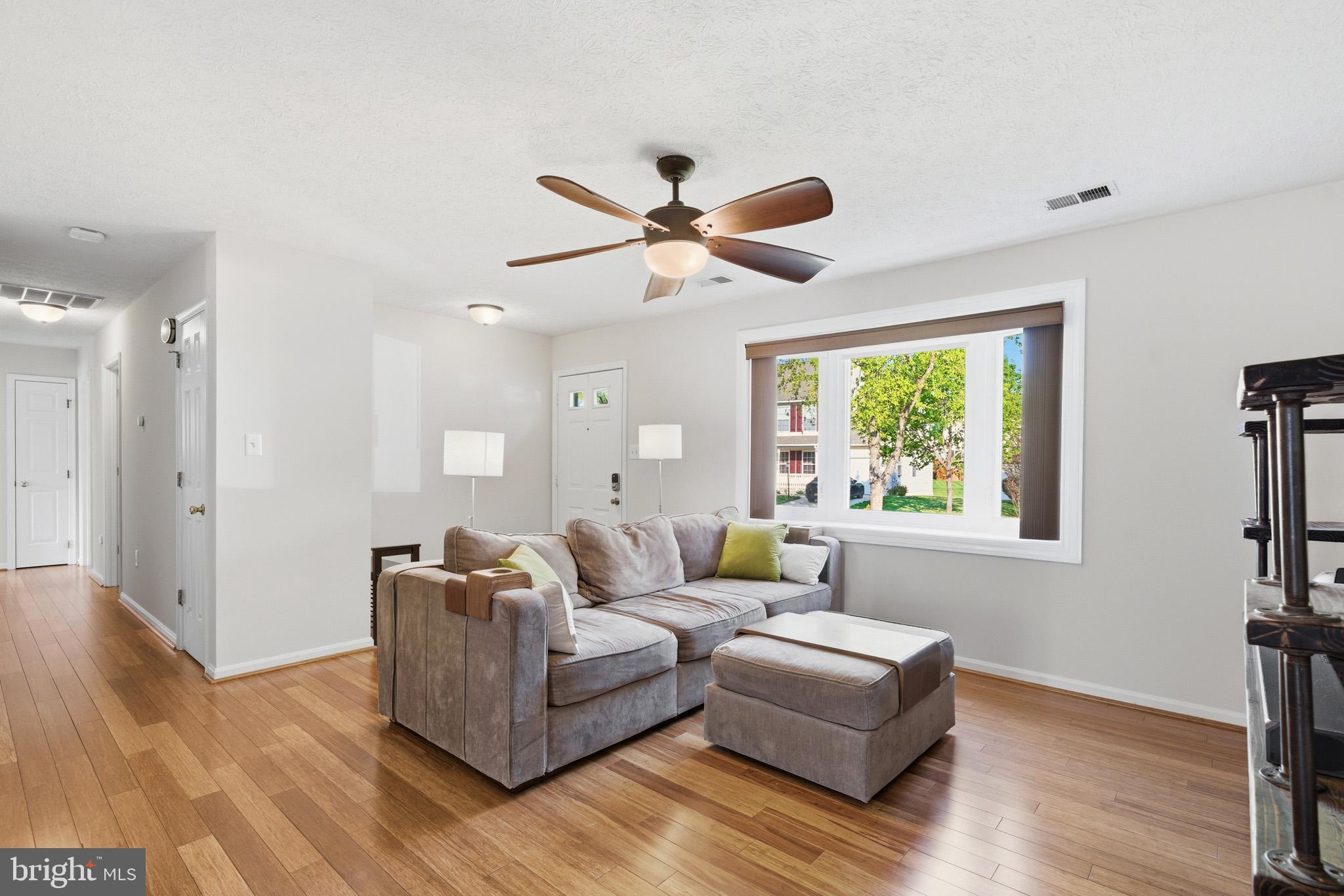 ROLLING MEADOWS - Residential