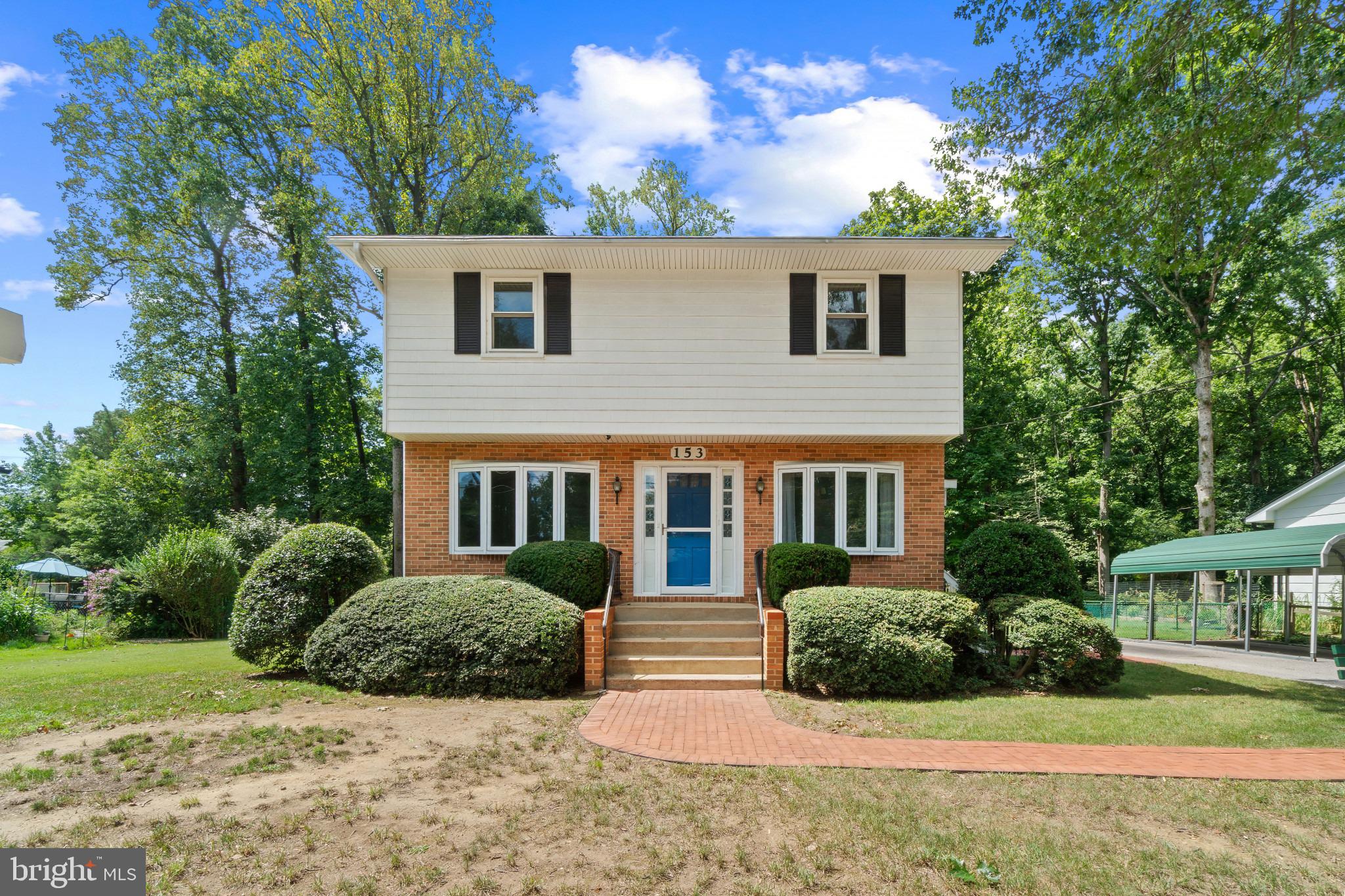 153 DUVAL LANE
