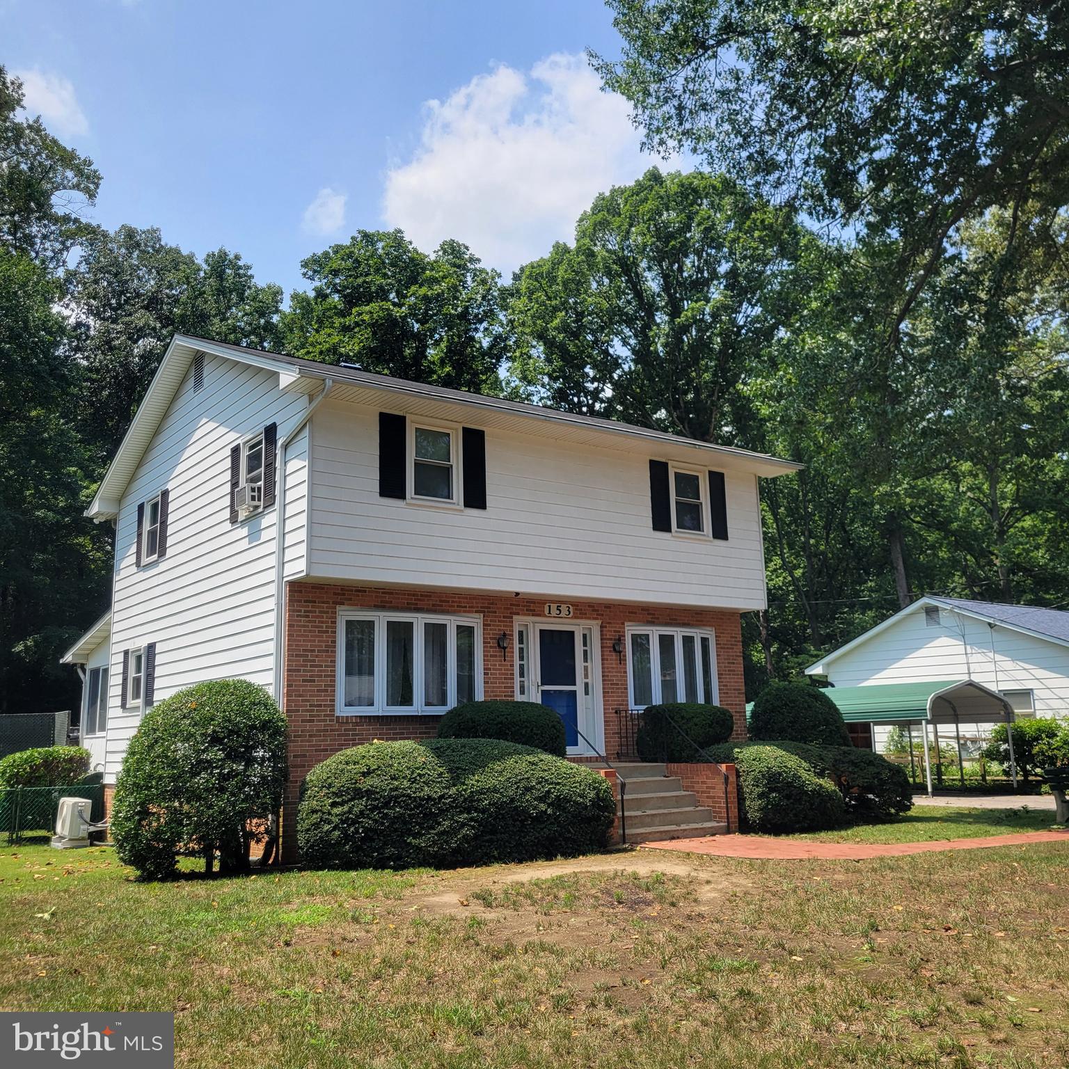 153 DUVAL LANE