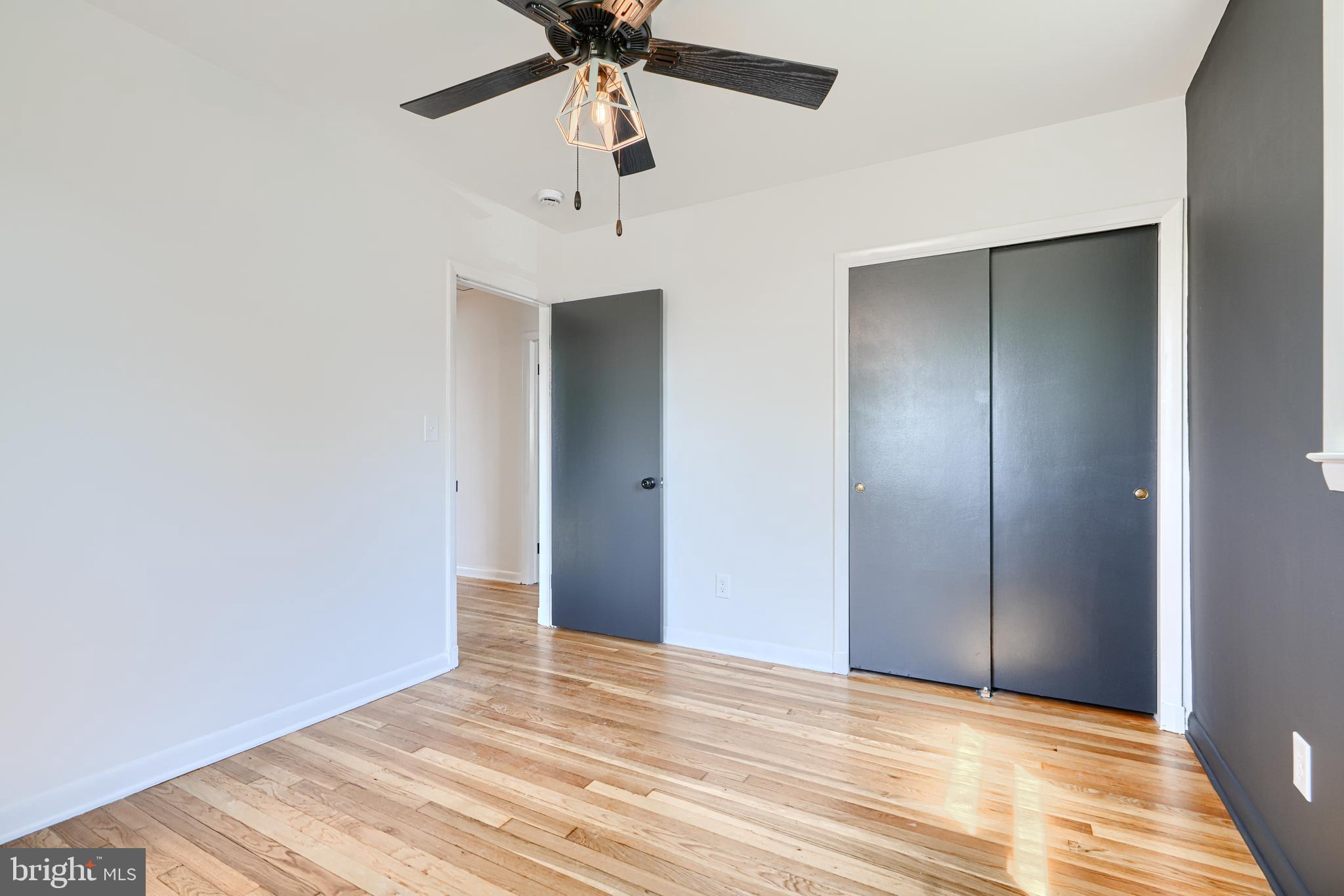 HARWOOD MANOR - Residential