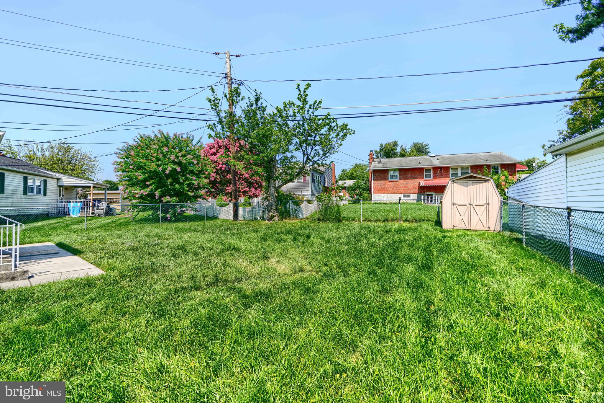 HARWOOD MANOR - Residential