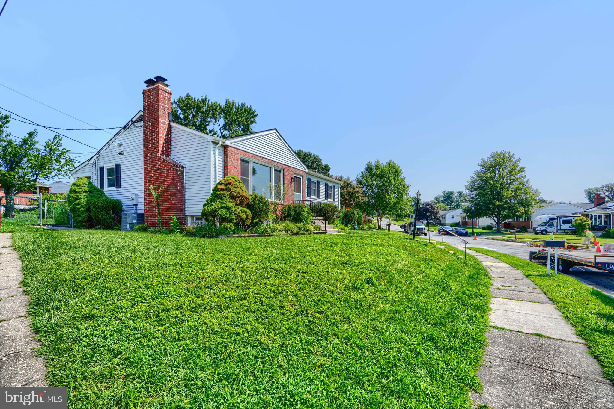 HARWOOD MANOR - Residential