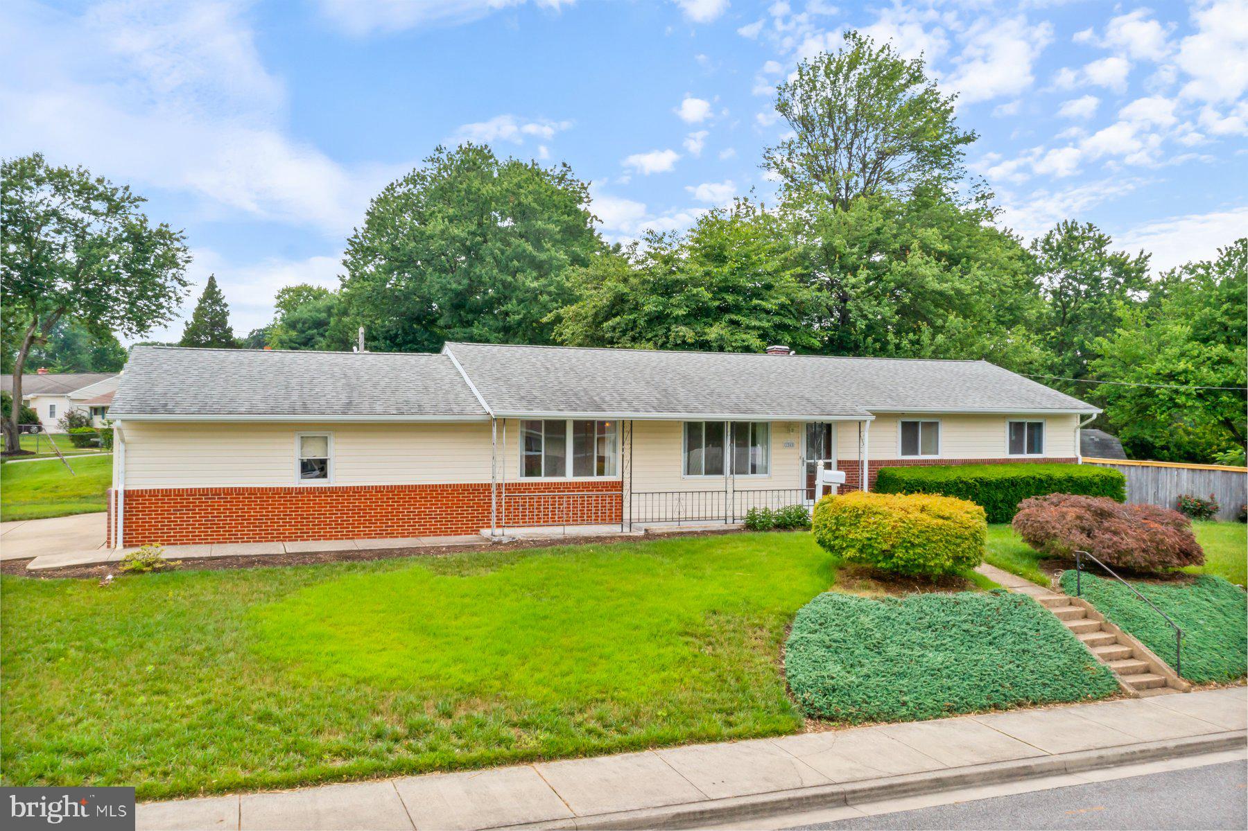 1245 BALIOL LANE
