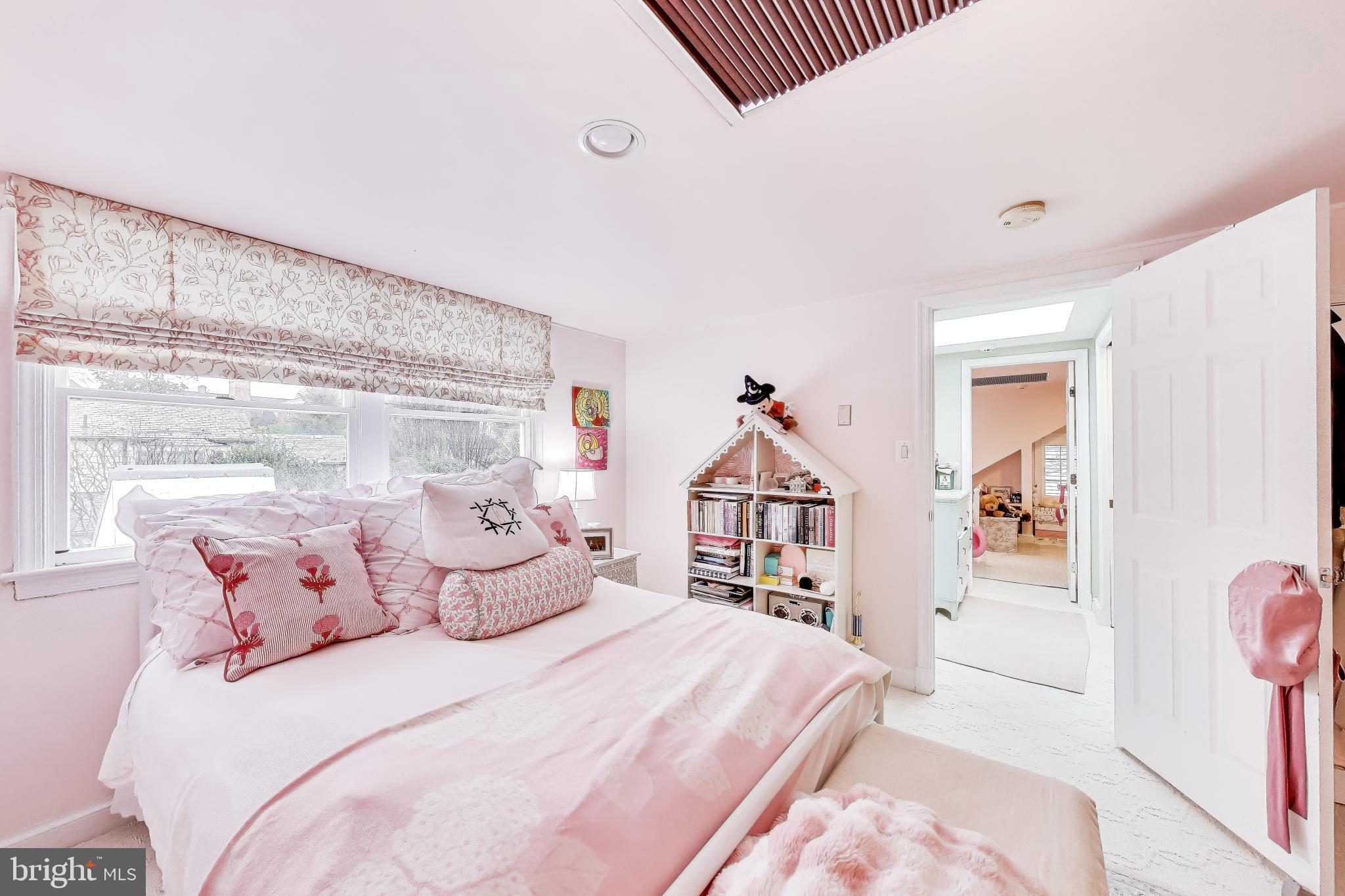 WESTMORELAND HILLS - Residential