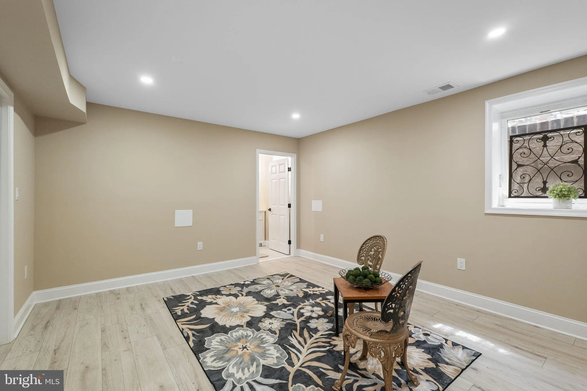 Boyds, Maryland 20841, United States, 4 Bedrooms Bedrooms, ,4 BathroomsBathrooms,Residential,Active,181347