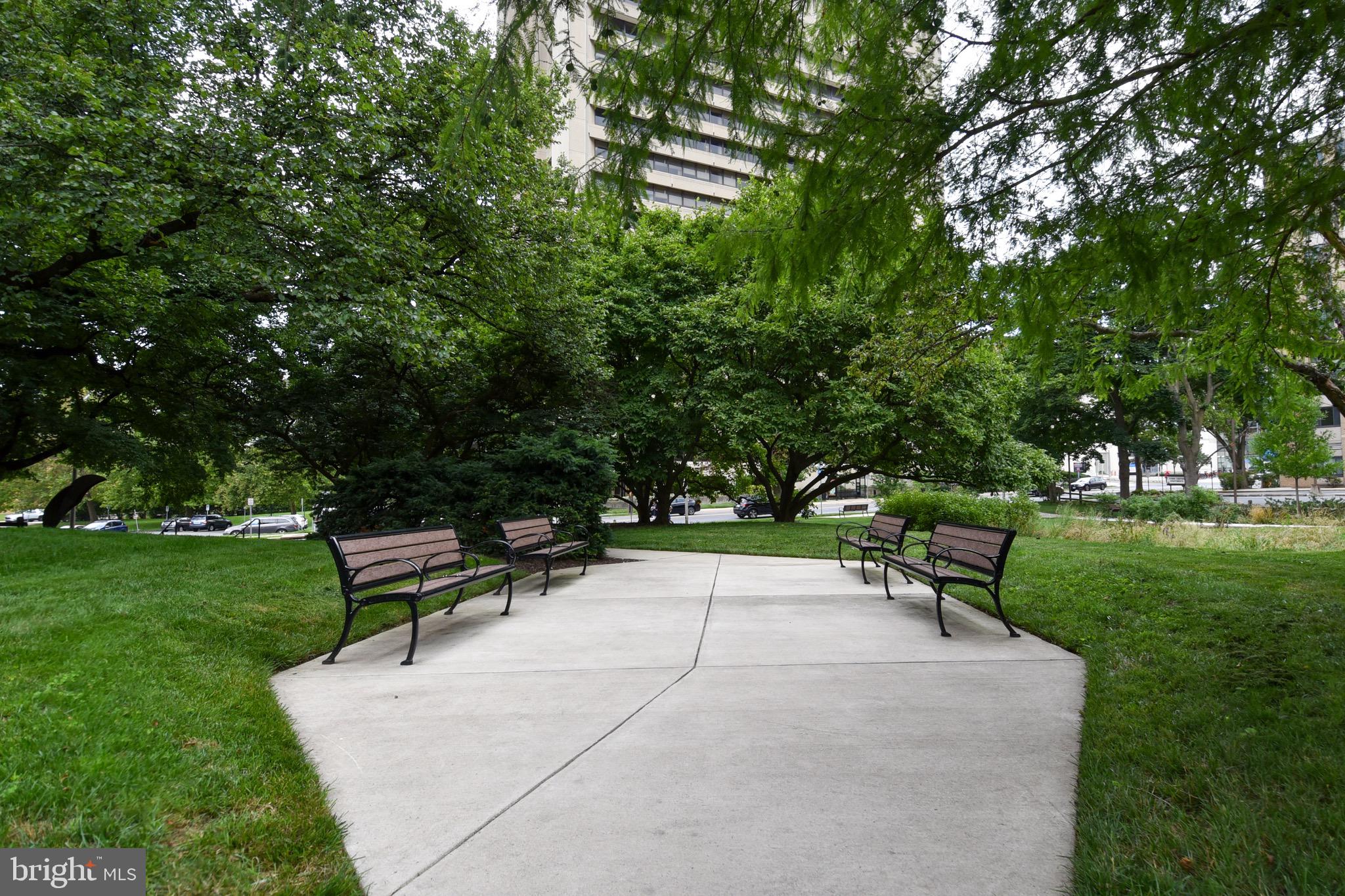 ROCKVILLE - Residential