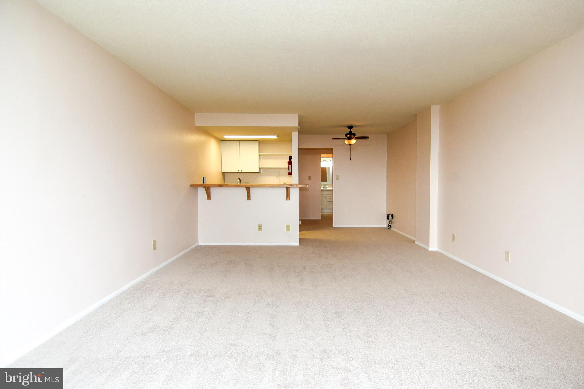 ROCKVILLE - Residential