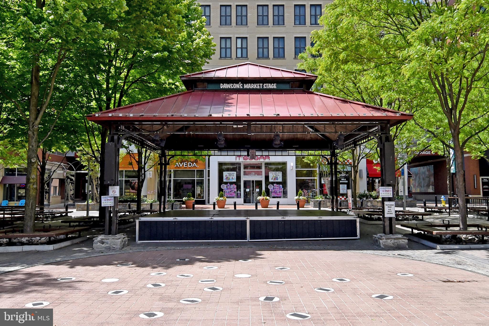 ROCKVILLE - Residential