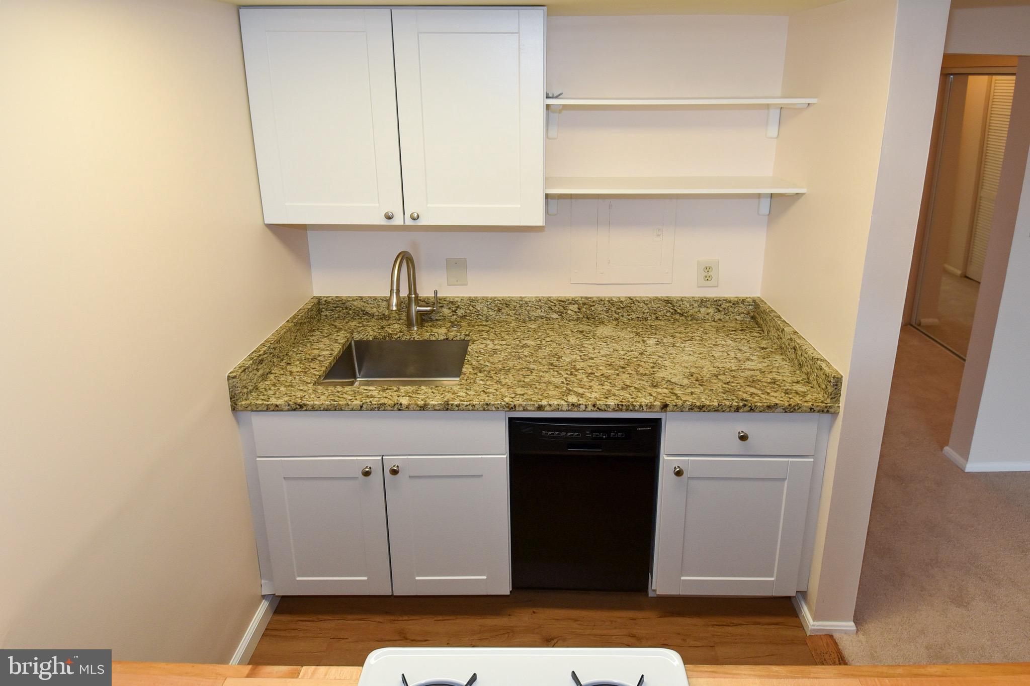 ROCKVILLE - Residential