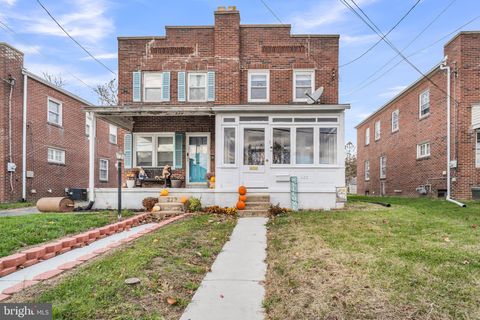 Photo of 227 Locust Street, NEW HOLLAND, PA 17557 (MLS # PALA2079362)