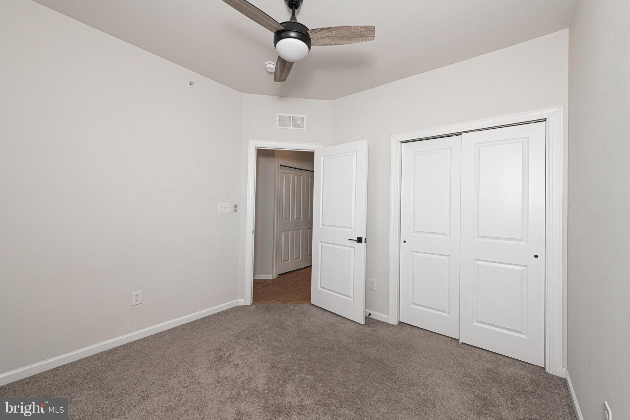 STEELPOINTE - Residential