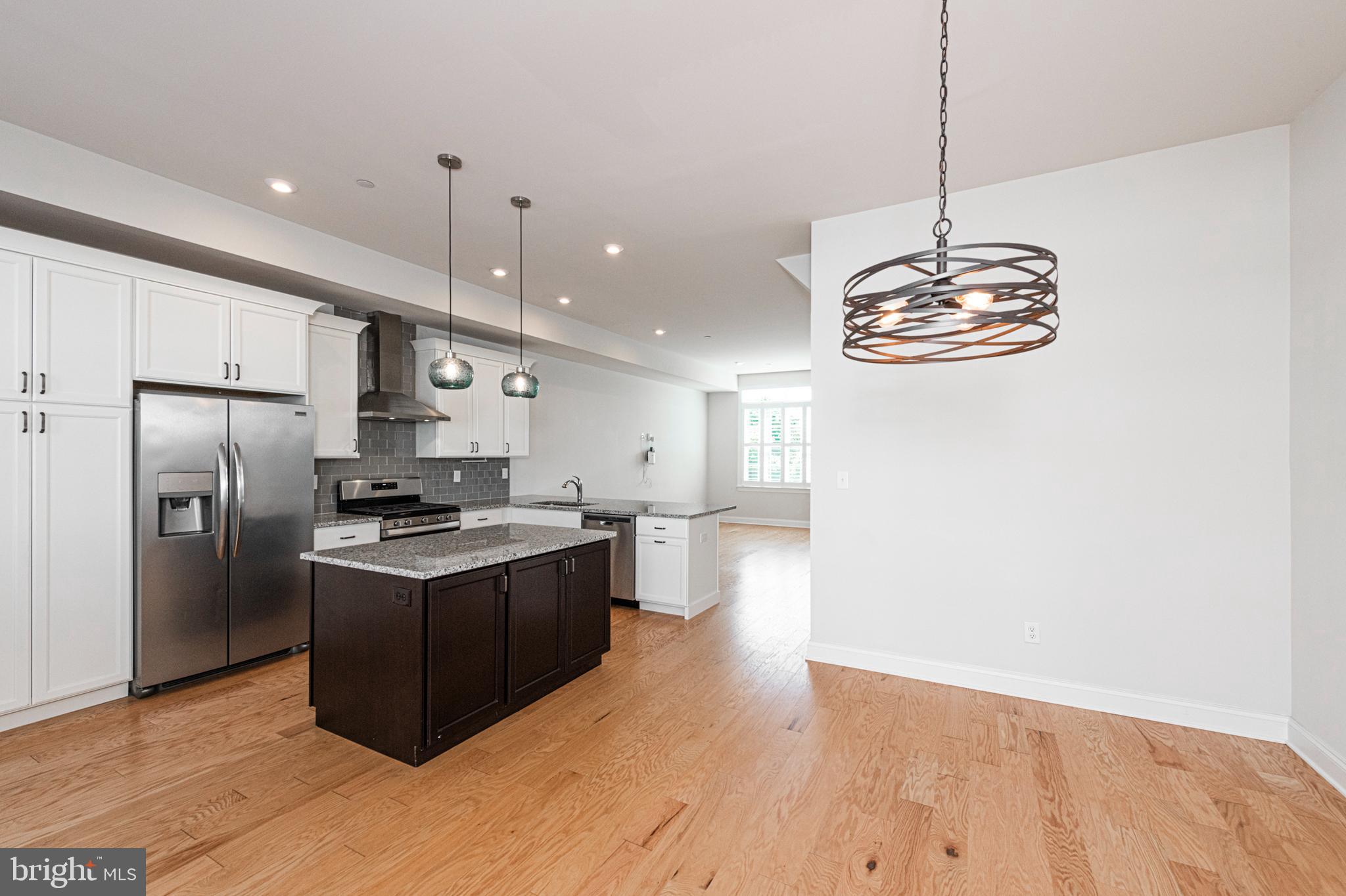 STEELPOINTE - Residential