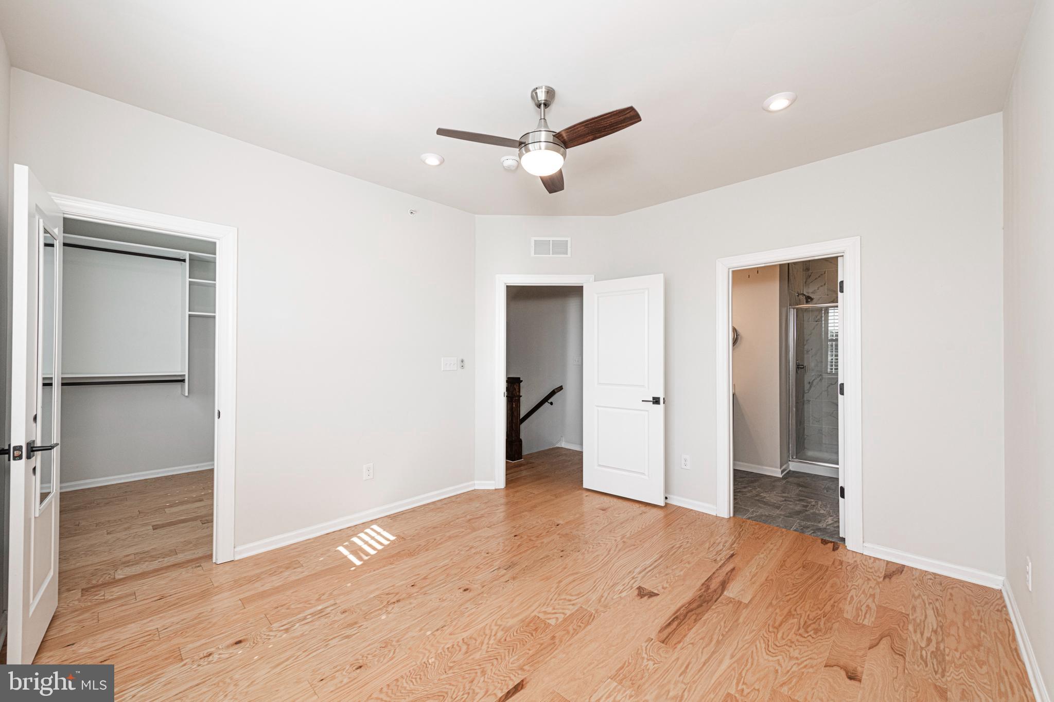 STEELPOINTE - Residential