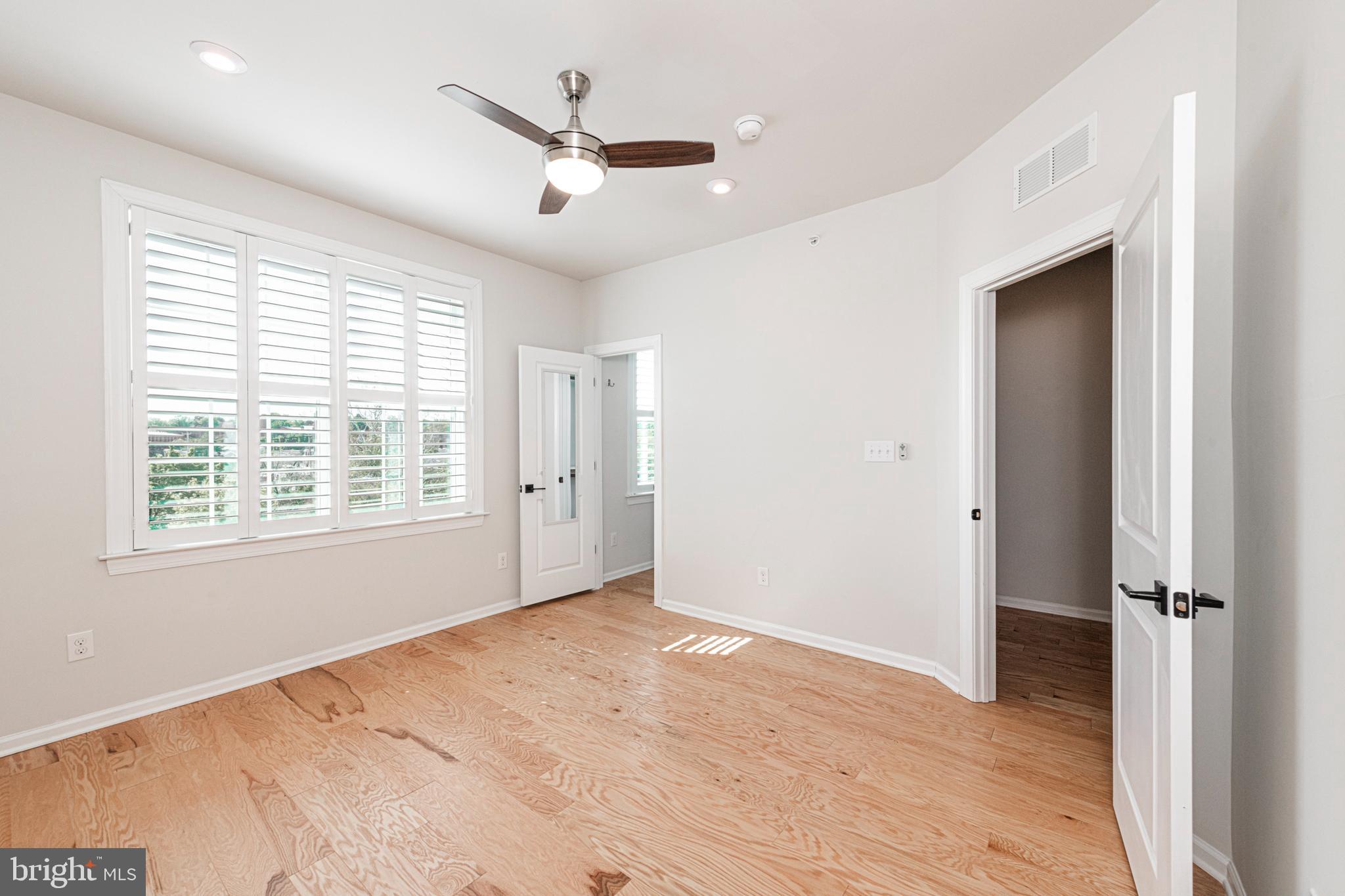 STEELPOINTE - Residential
