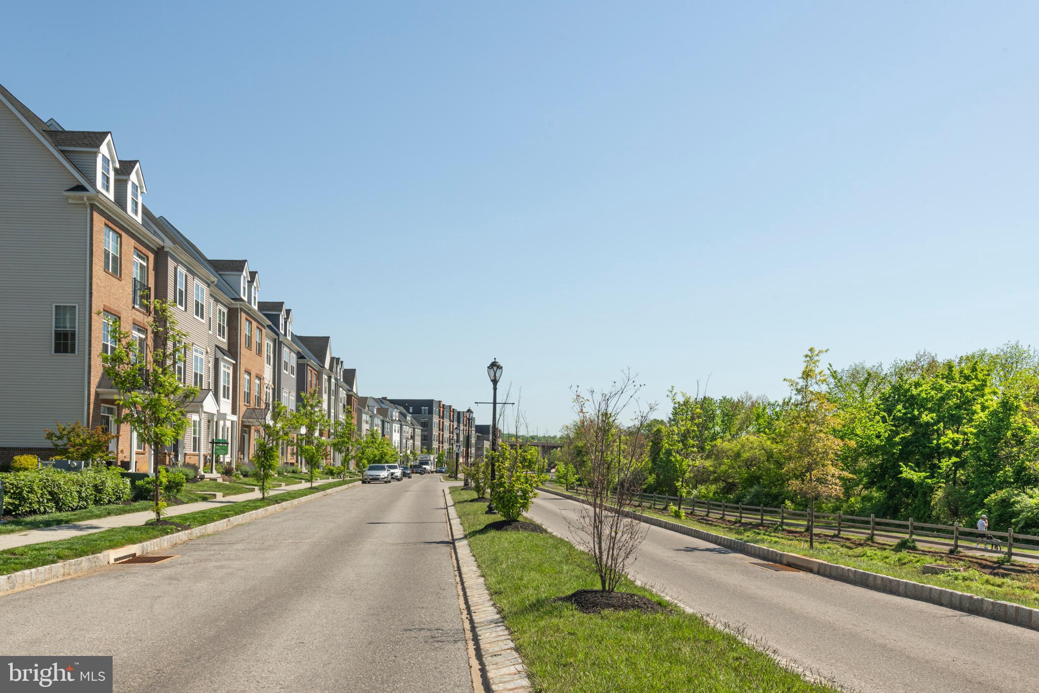 STEELPOINTE - Residential