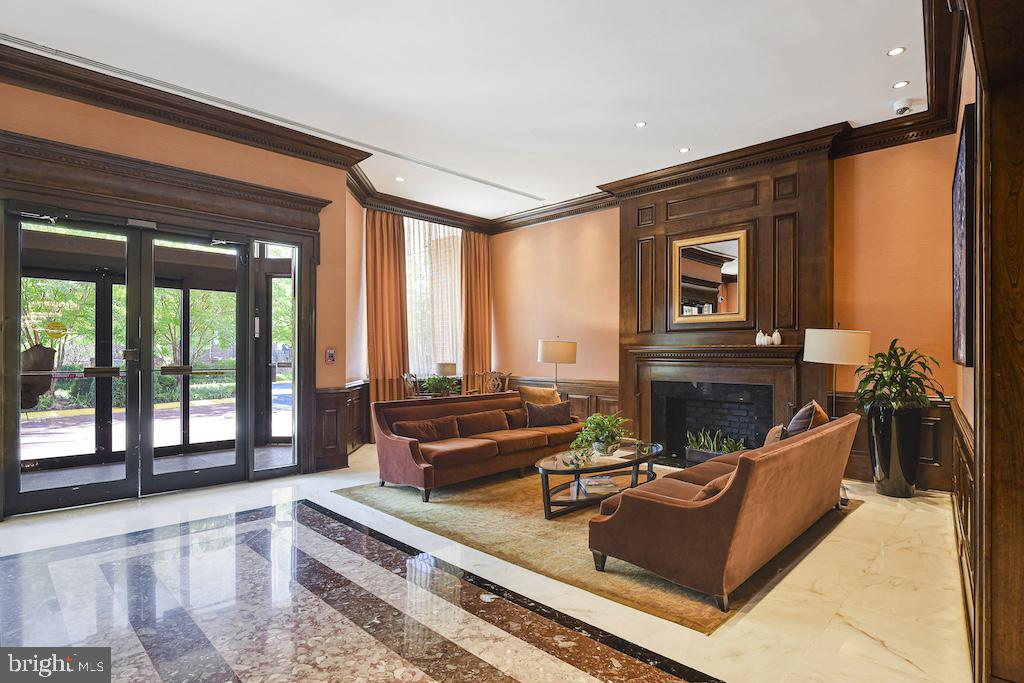 3101 NEW MEXICO AVENUE NW 855
