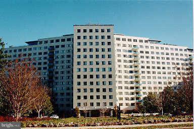 GROSVENOR PARK - Residential