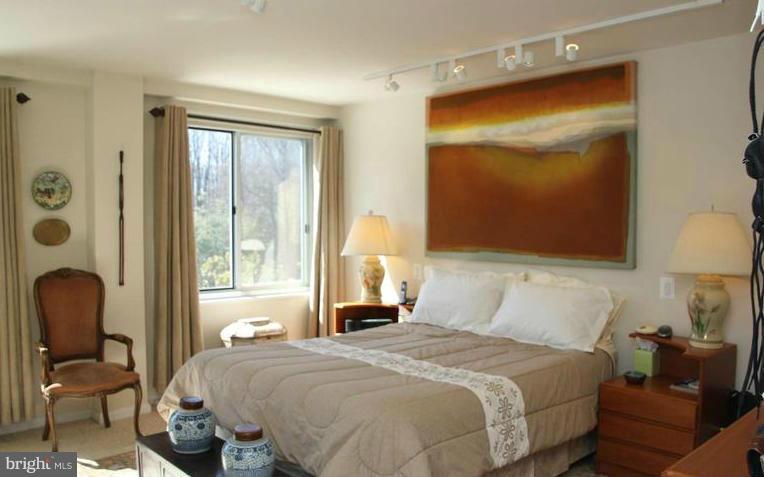 GROSVENOR PARK - Residential