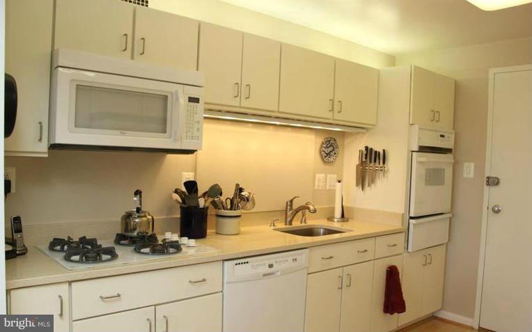 GROSVENOR PARK - Residential