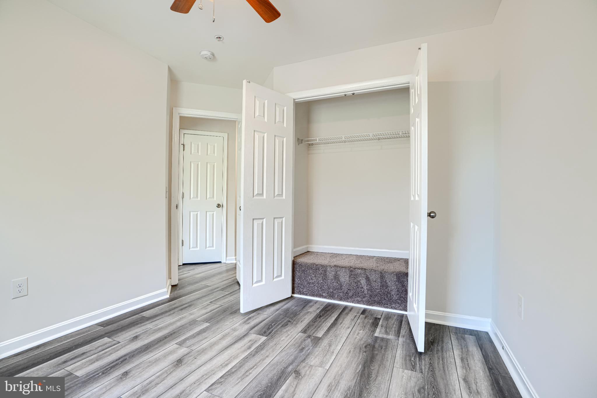 DEERBORNE - Residential Lease