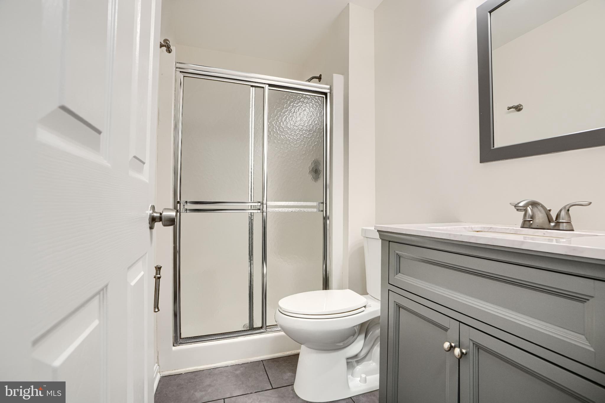 DEERBORNE - Residential Lease