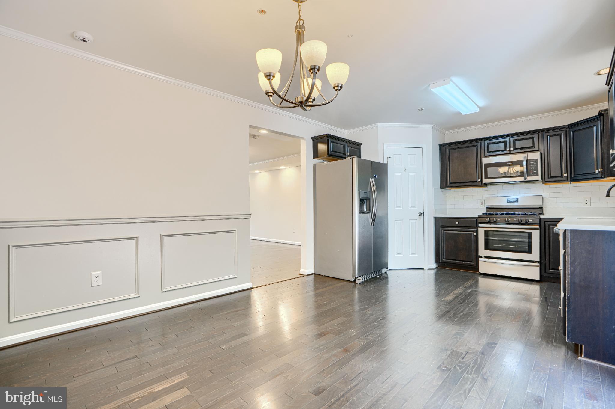 DEERBORNE - Residential Lease