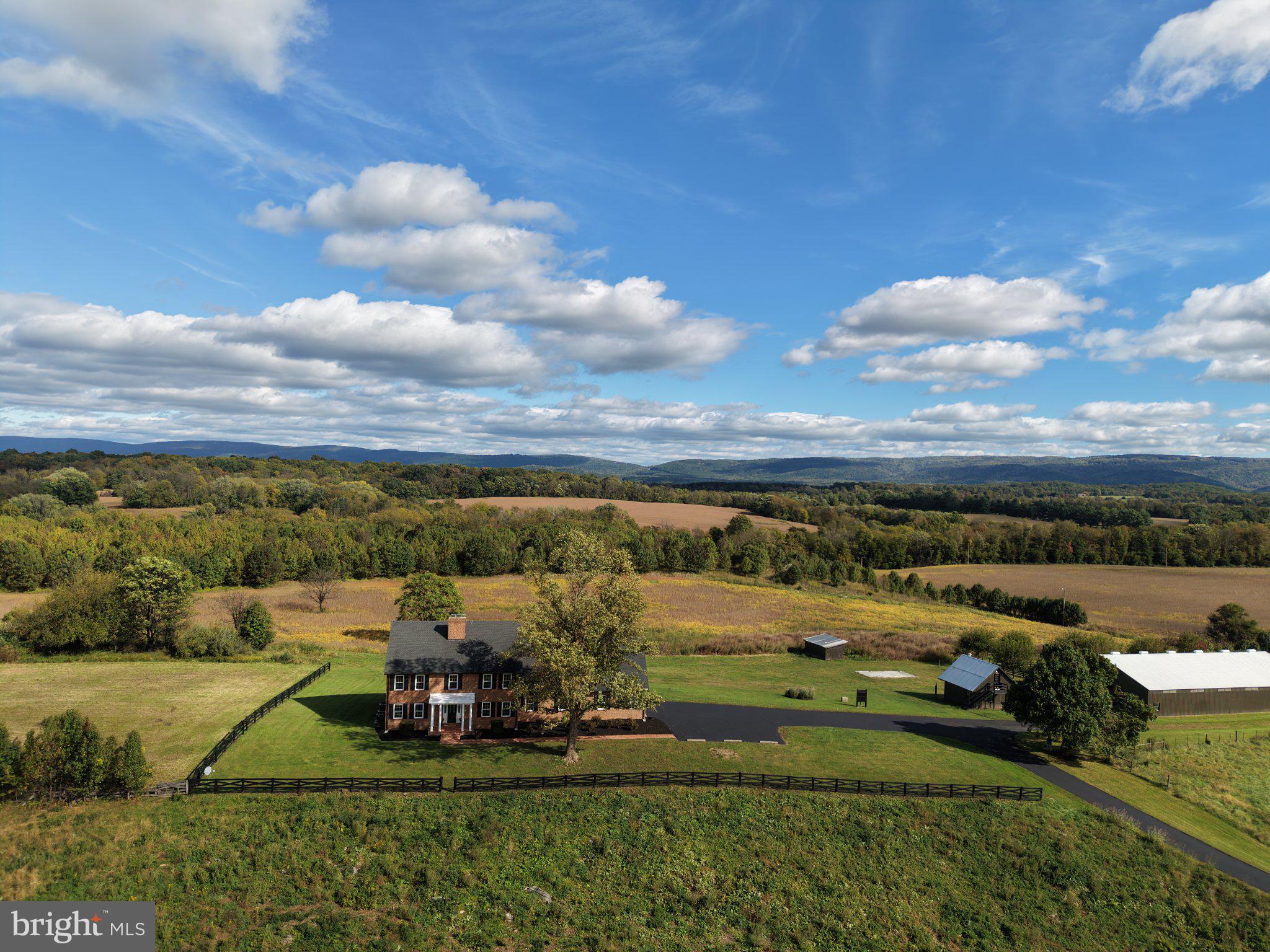 TRACT 1: 90.73+/- ACRES AT 943 PARSHALL ROAD
