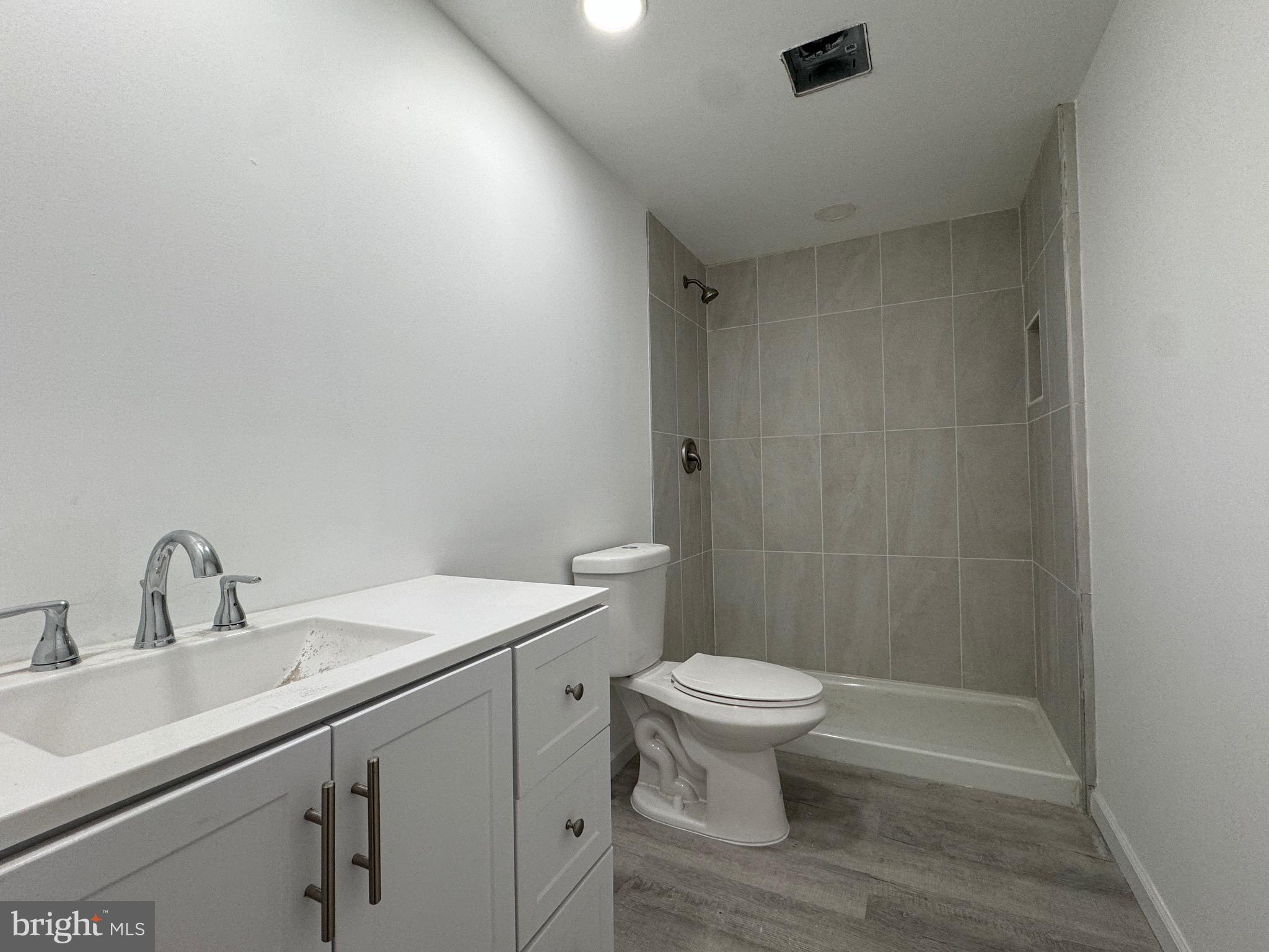 OAK ACRES - Residential