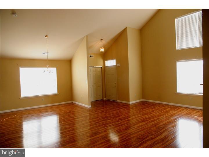 MILL RUN - Residential Lease