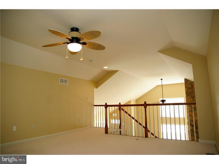 MILL RUN - Residential Lease