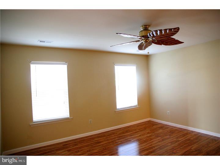 MILL RUN - Residential Lease