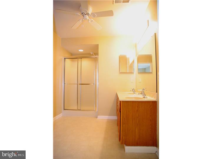 MILL RUN - Residential Lease