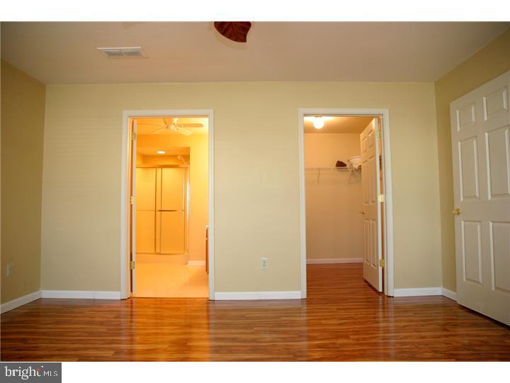 MILL RUN - Residential Lease