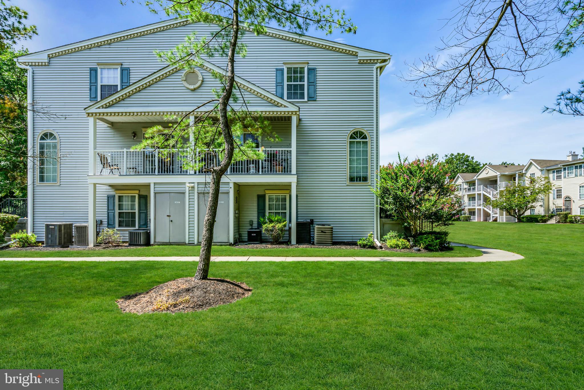 89 CHAMBORD COURT