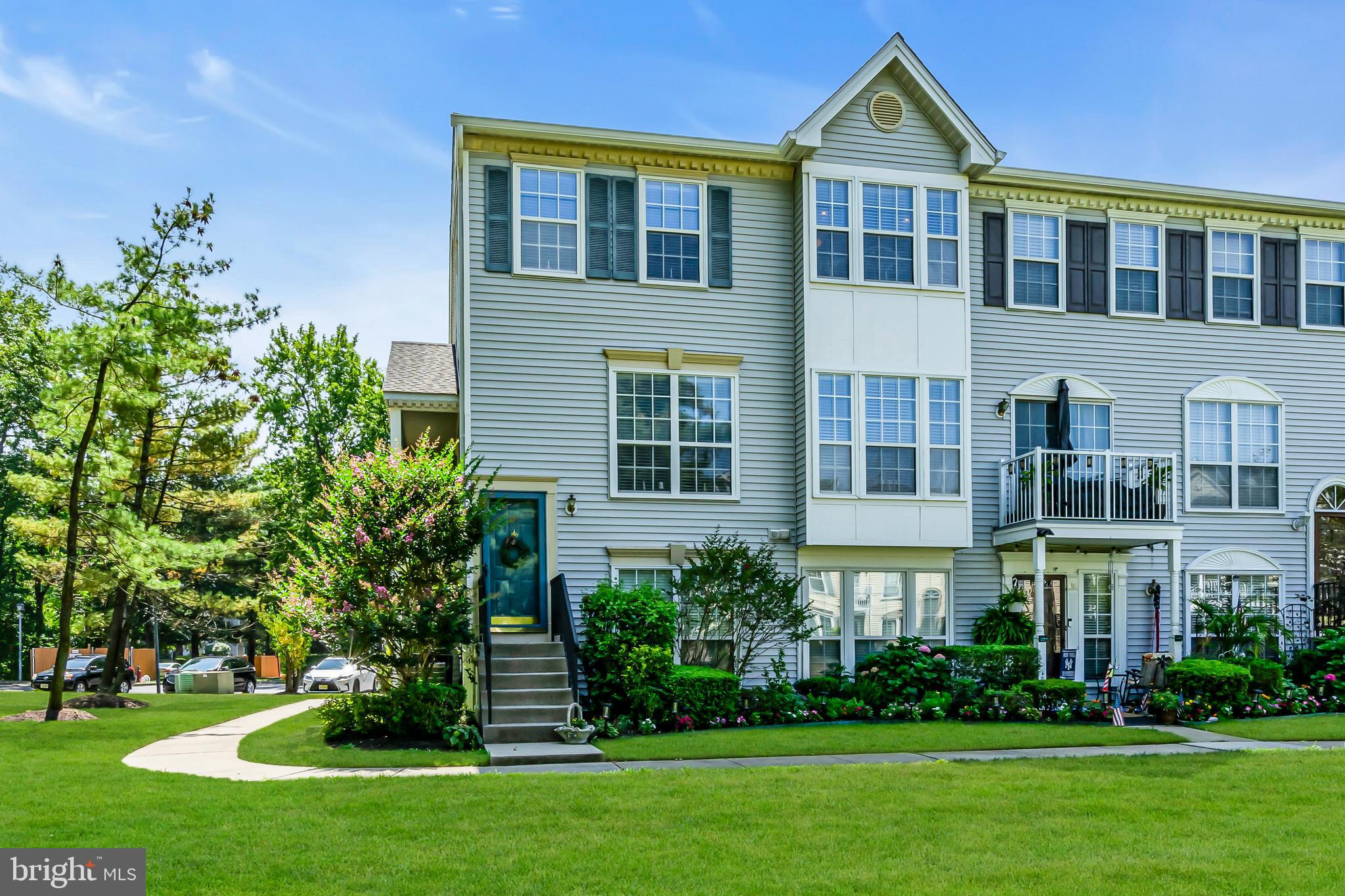 89 CHAMBORD COURT