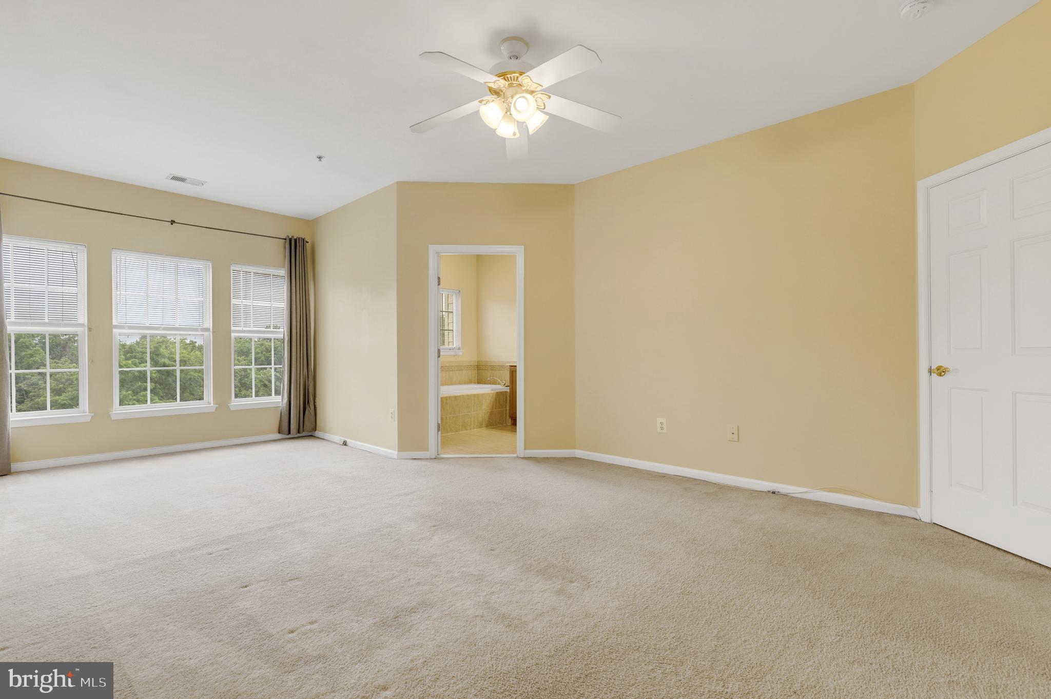 VILLAGES OF URBANA - Residential