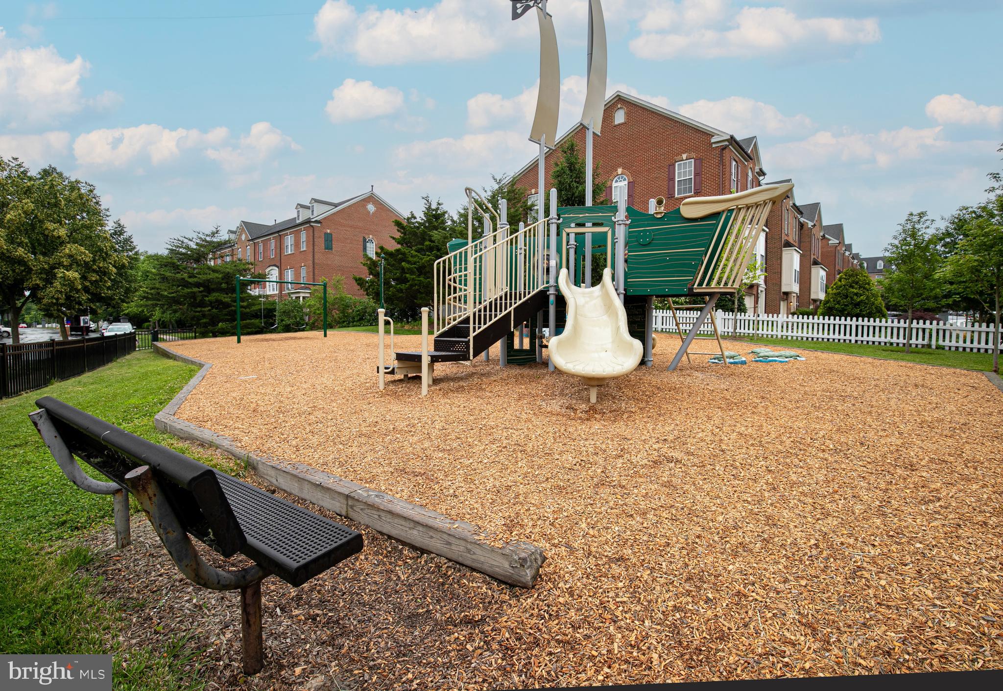 VILLAGES OF URBANA - Residential