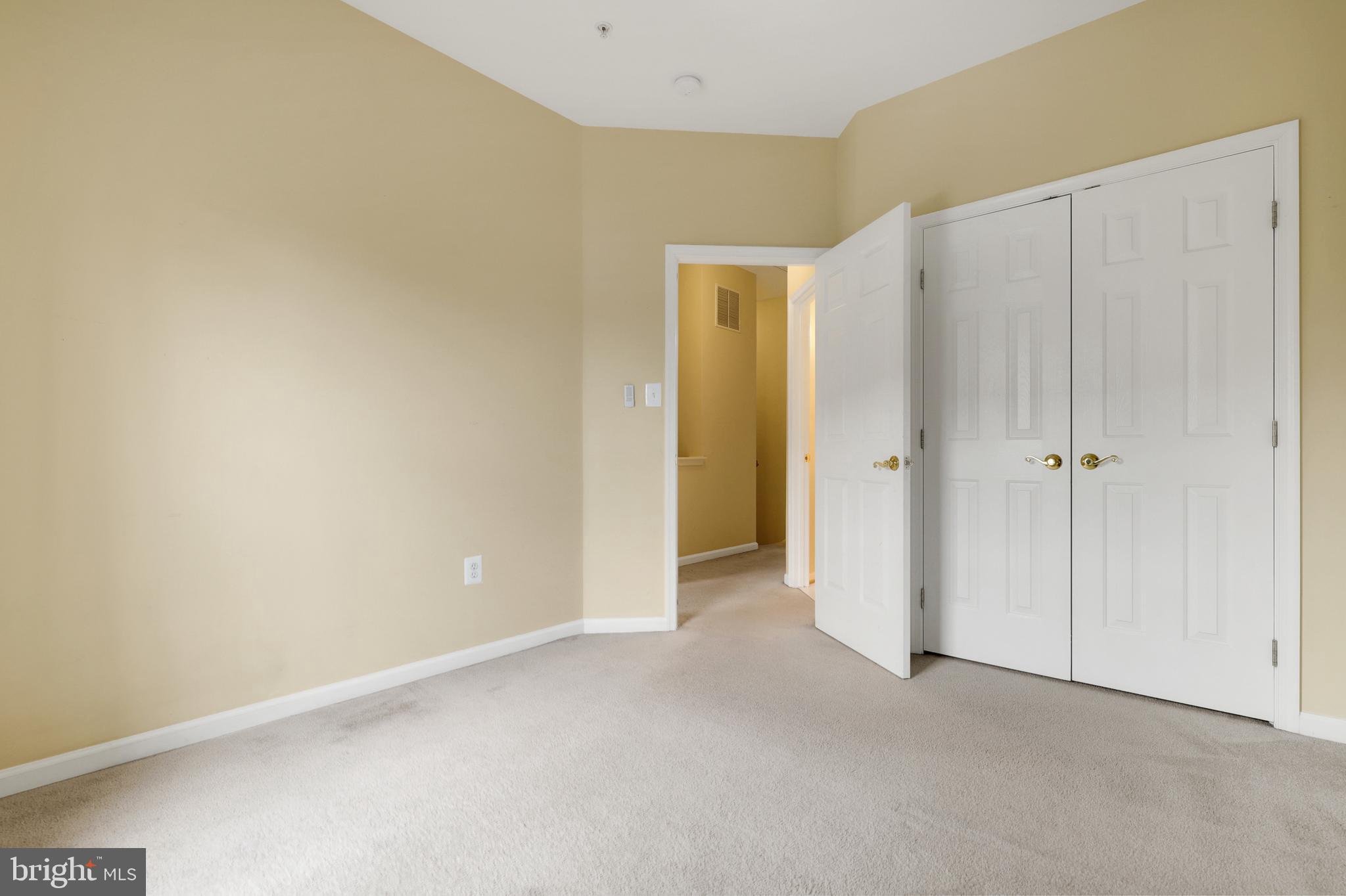 VILLAGES OF URBANA - Residential