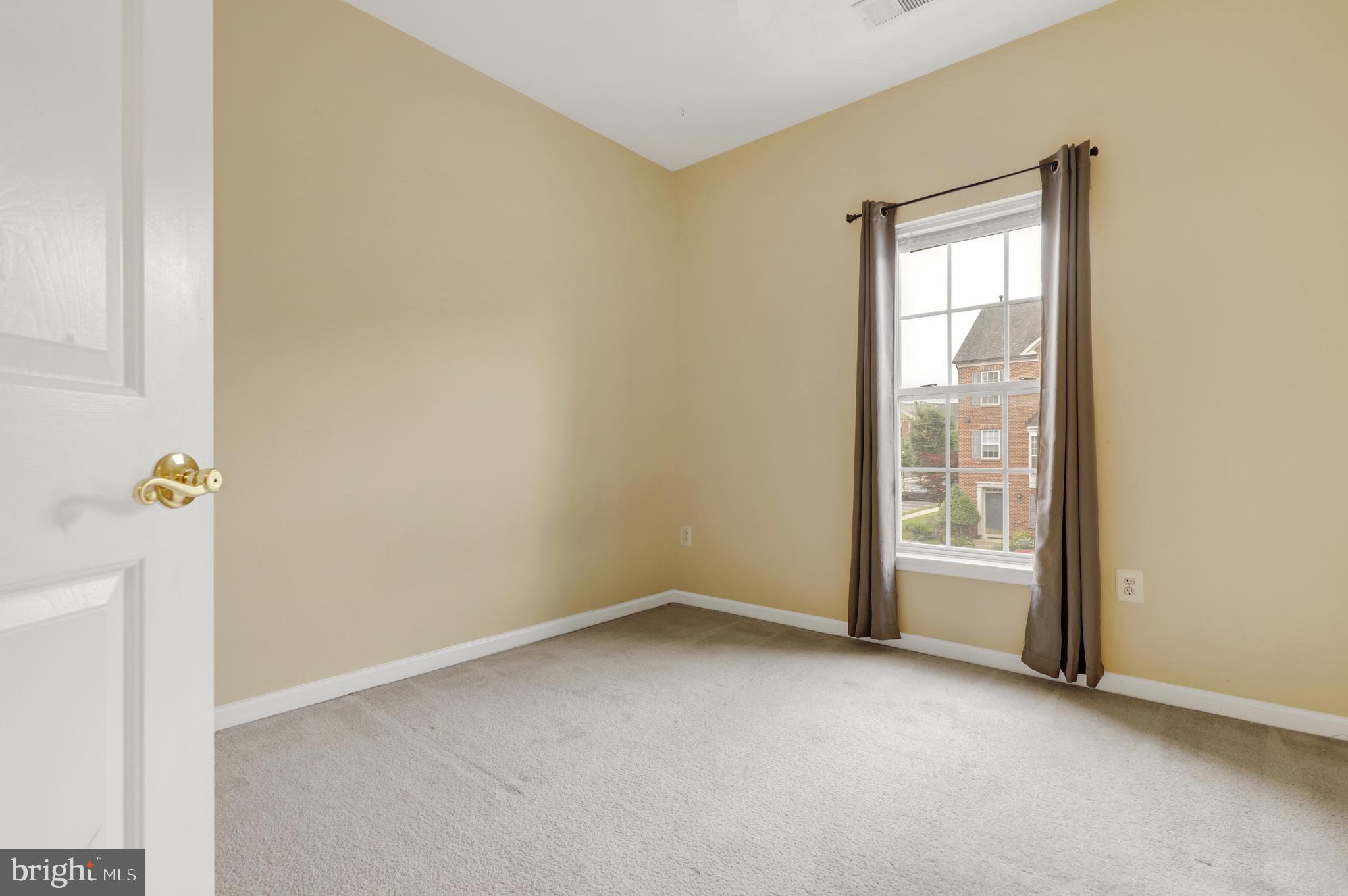 VILLAGES OF URBANA - Residential