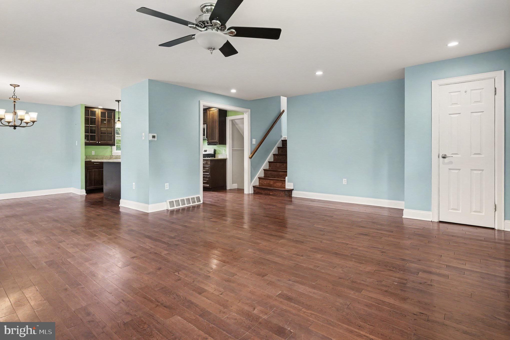 1390 JOLLY ROAD