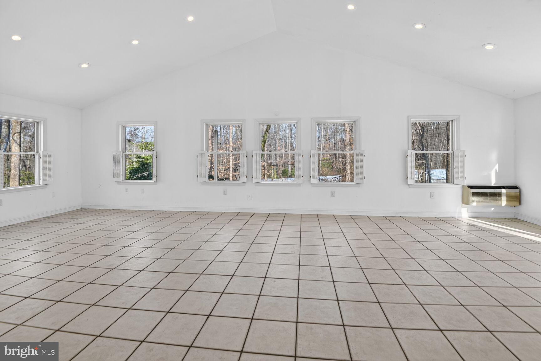 CROFTON PARK - Residential