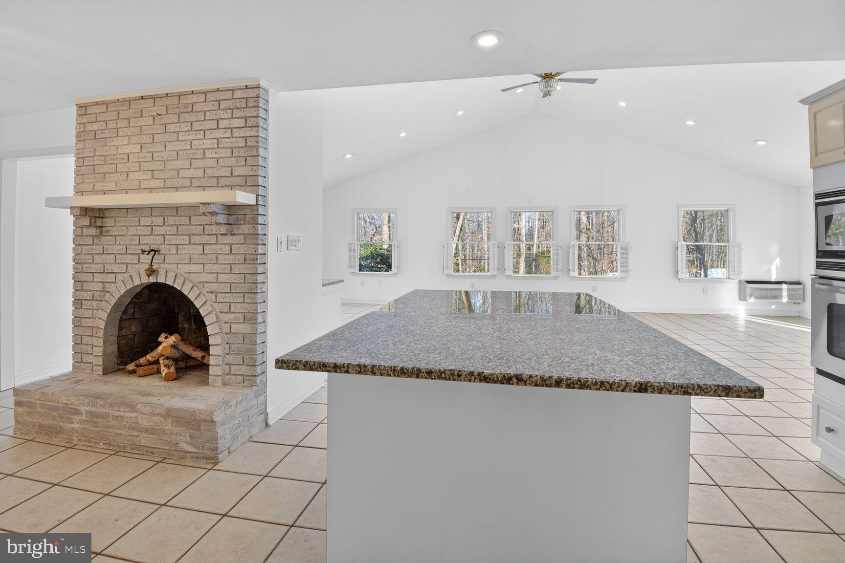 CROFTON PARK - Residential