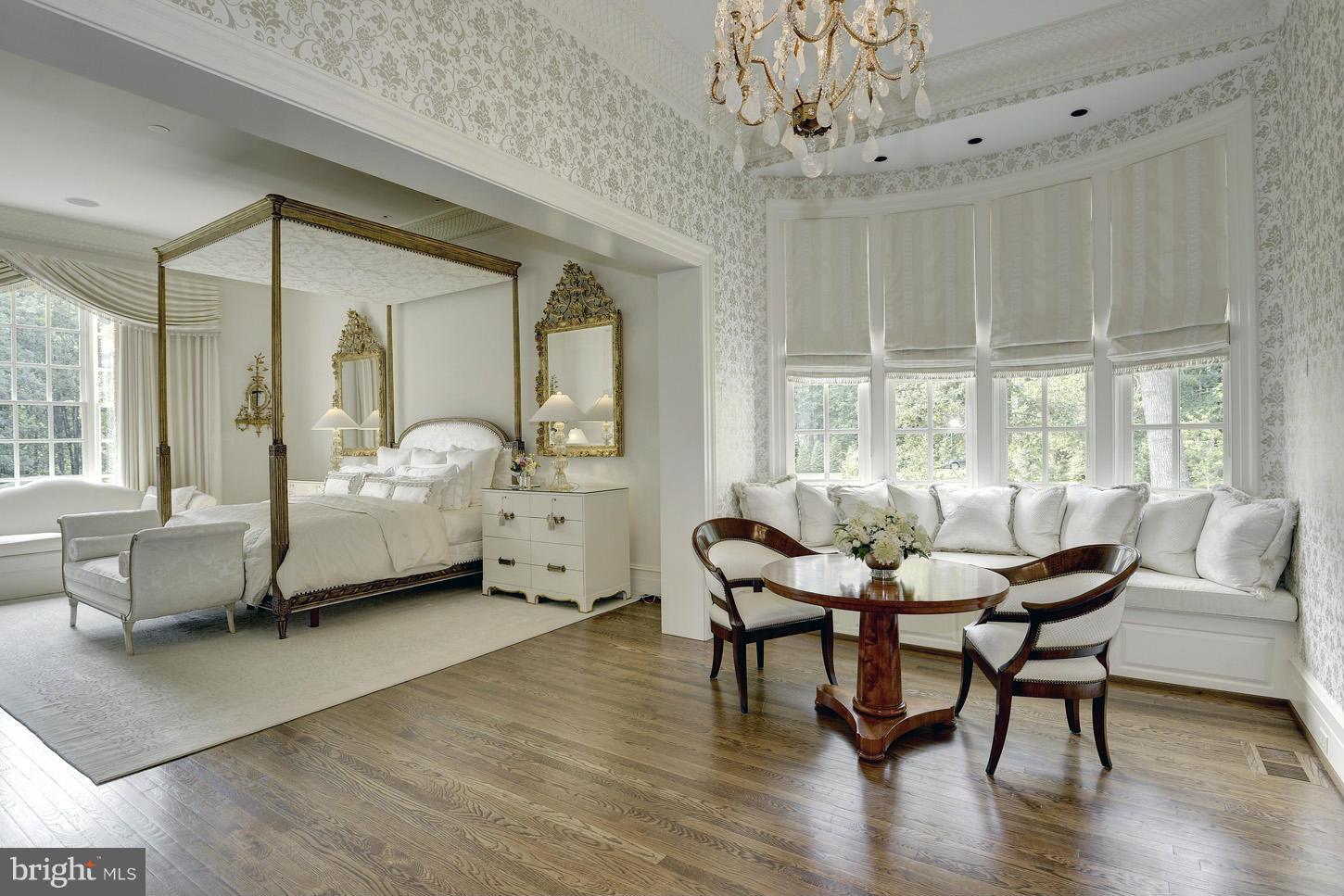 LANGLEY OAKS - Residential