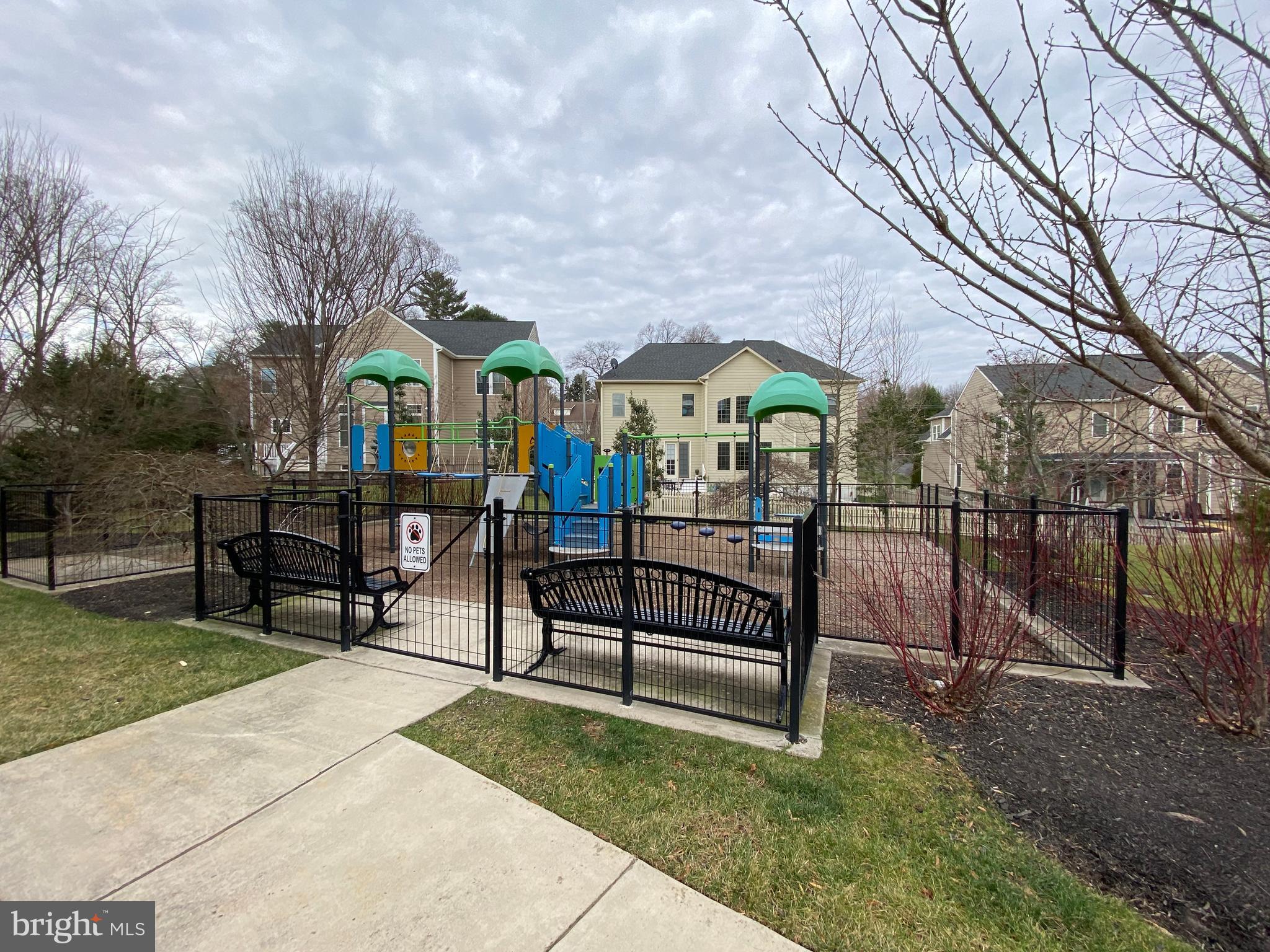 CHESTNUT PLACE - Residential