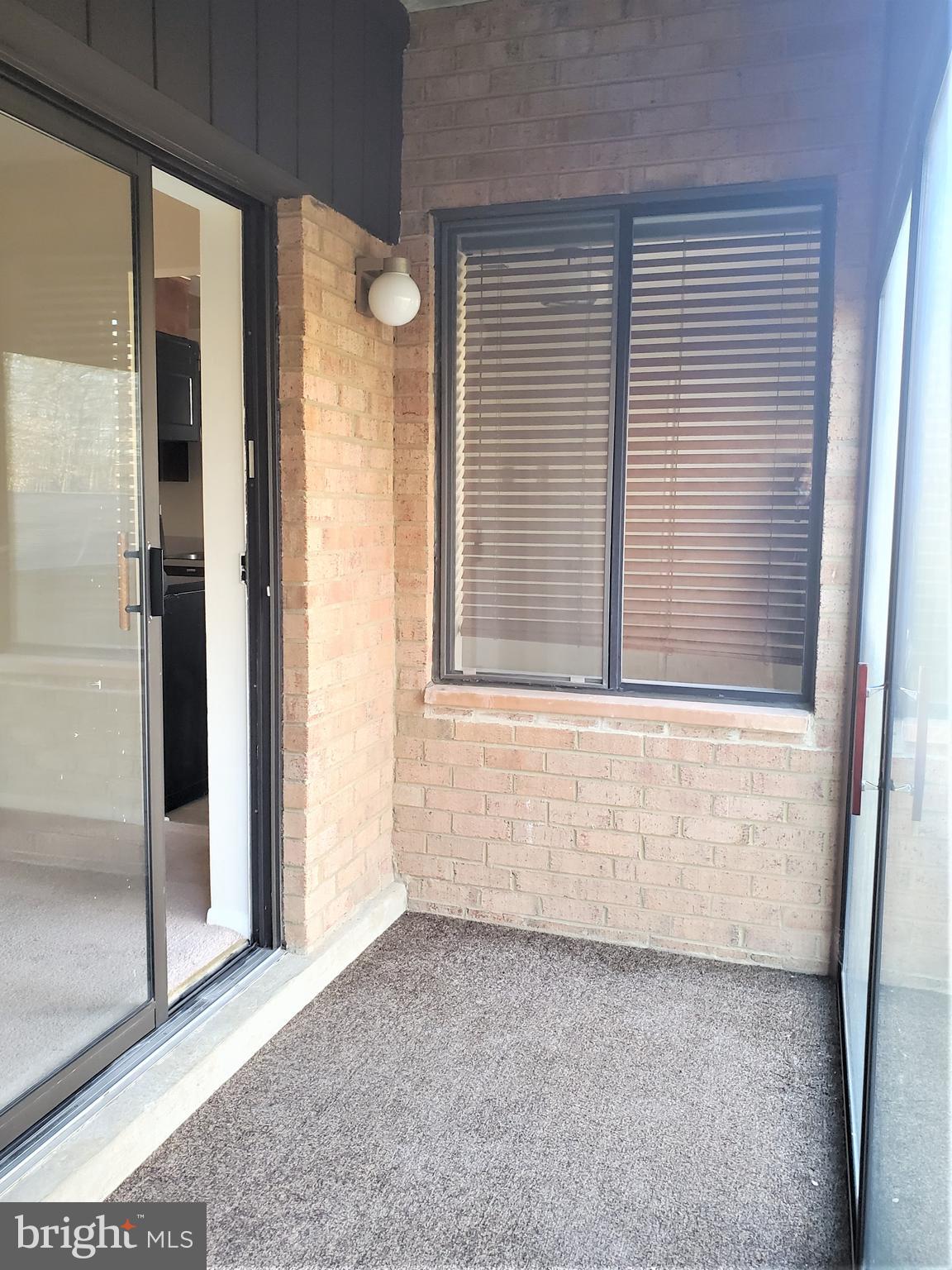 LEISURE WORLD - Residential Lease