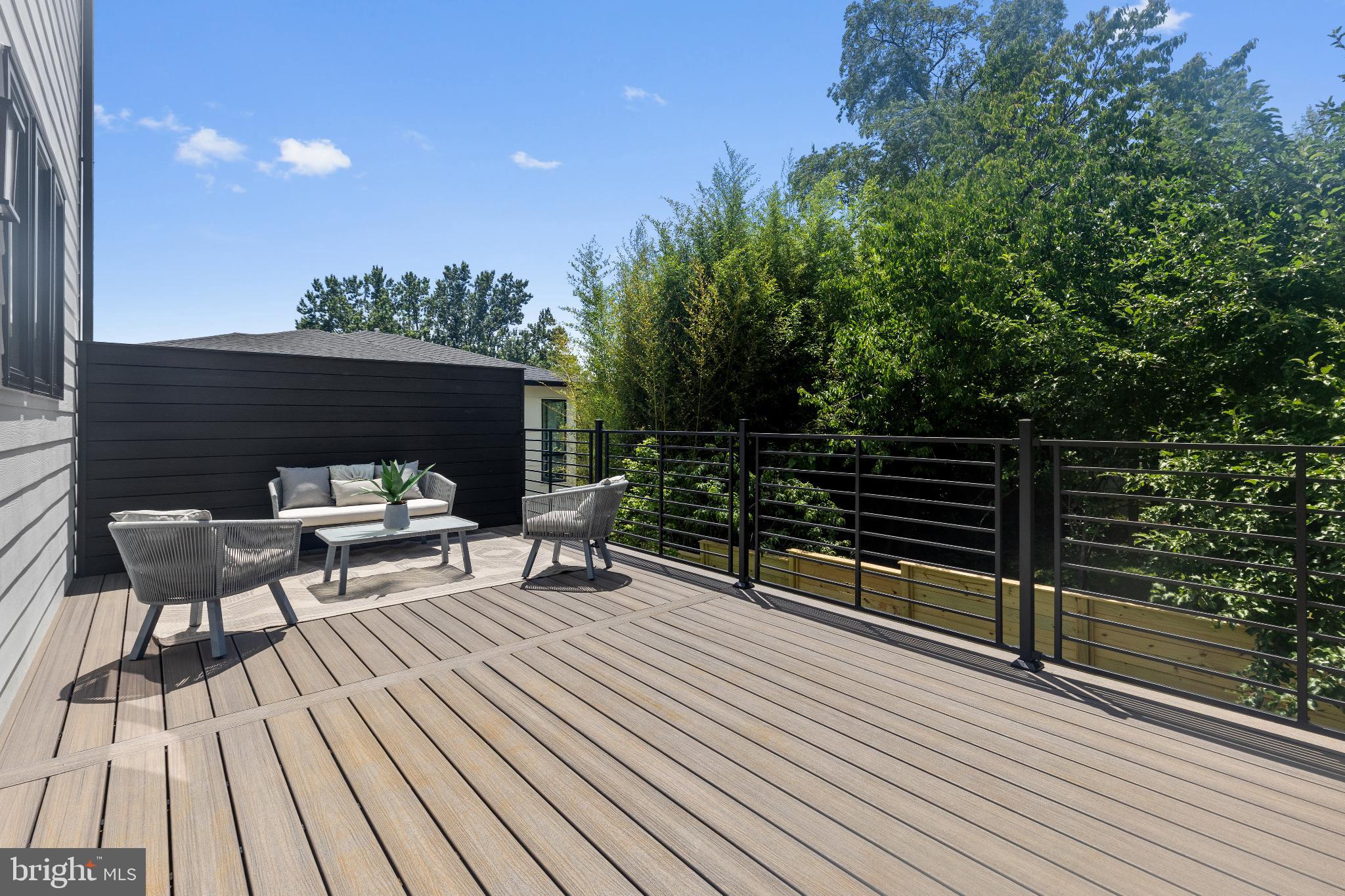 CHESTERBROOK GARDENS - Residential