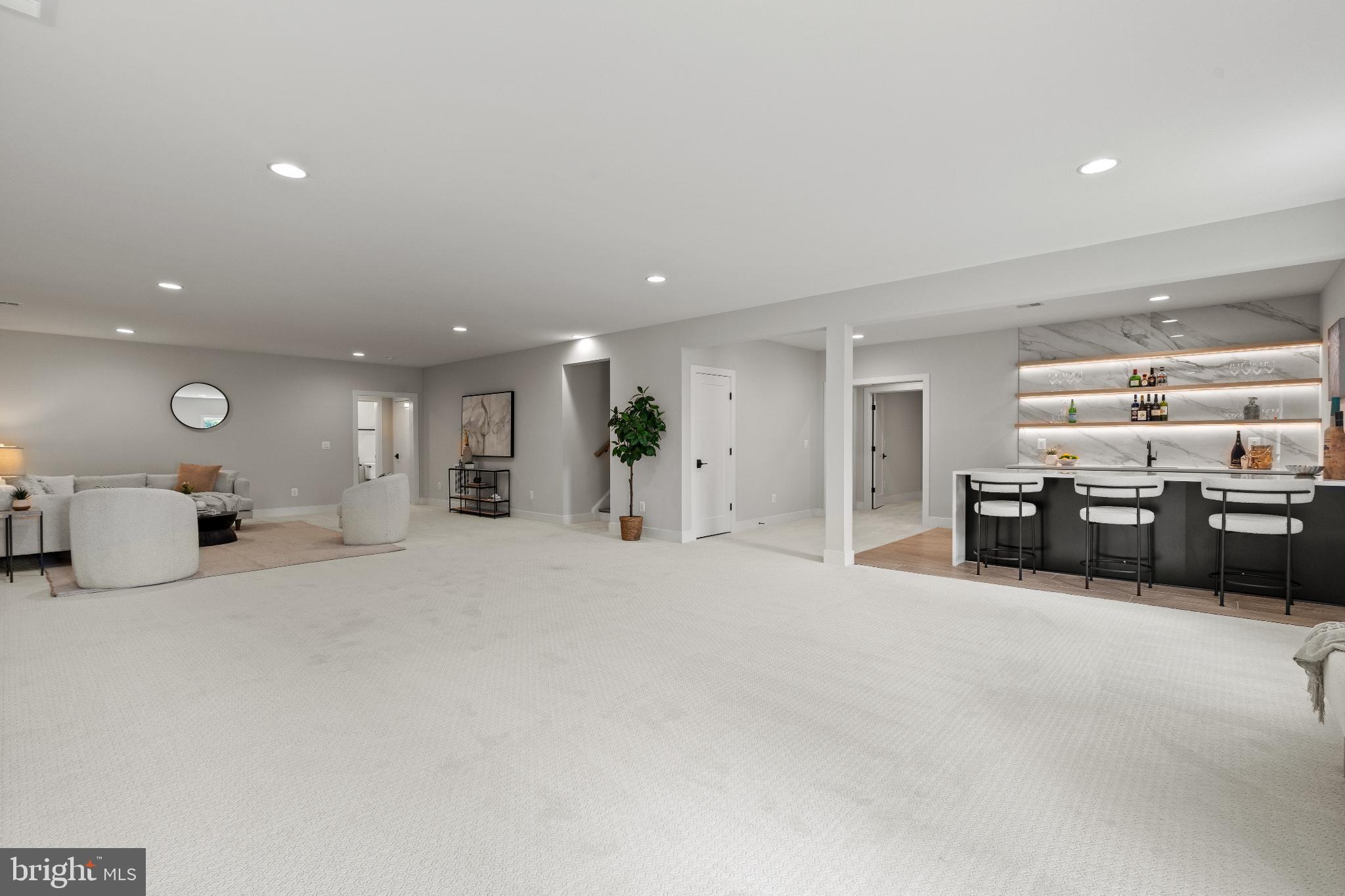 CHESTERBROOK GARDENS - Residential