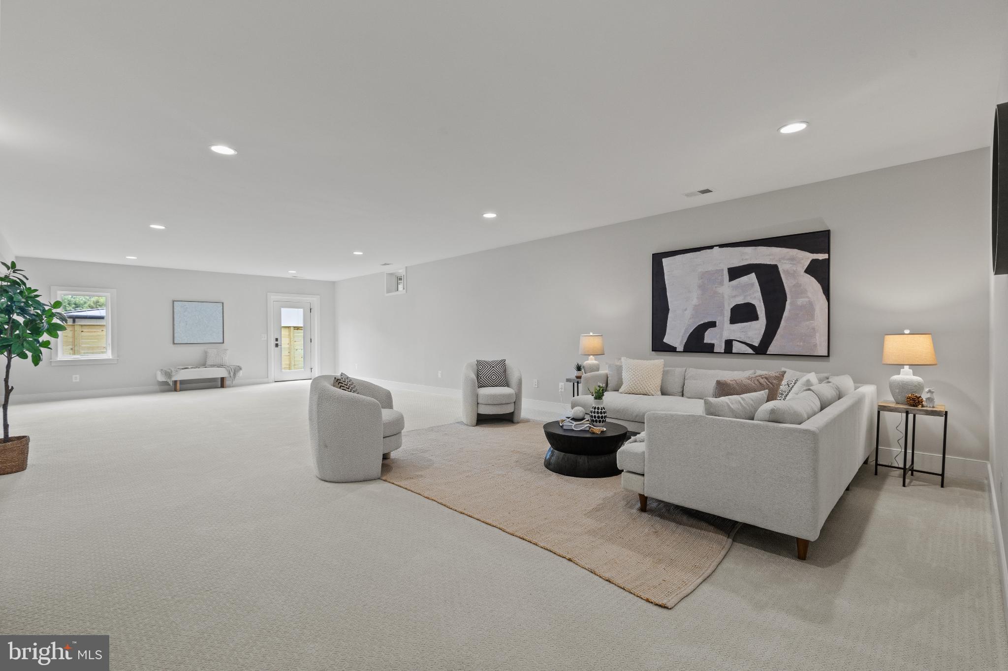 CHESTERBROOK GARDENS - Residential