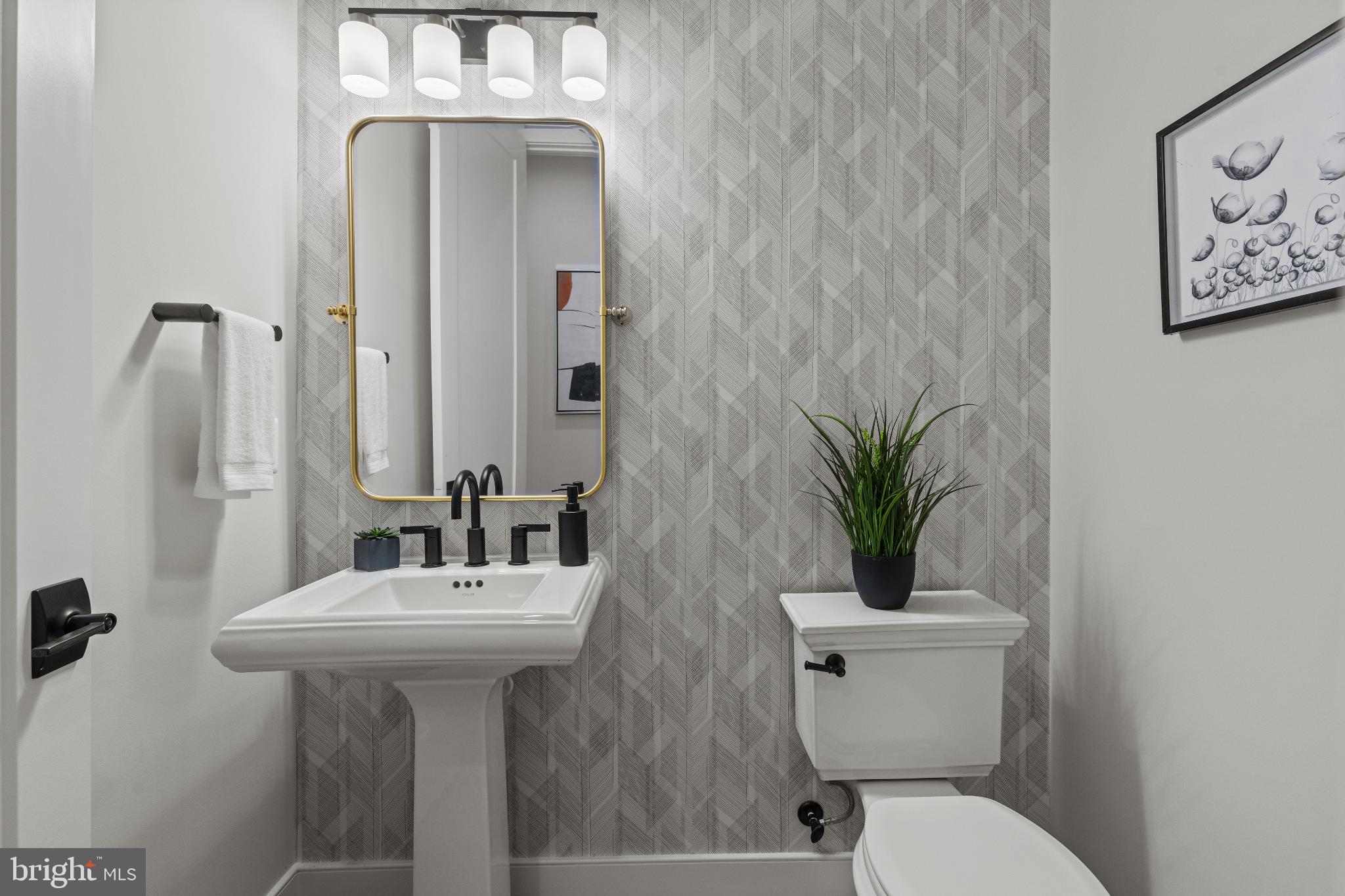 CHESTERBROOK GARDENS - Residential